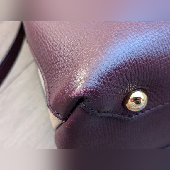 Burberry Camberley Tote - Picture 15 of 17